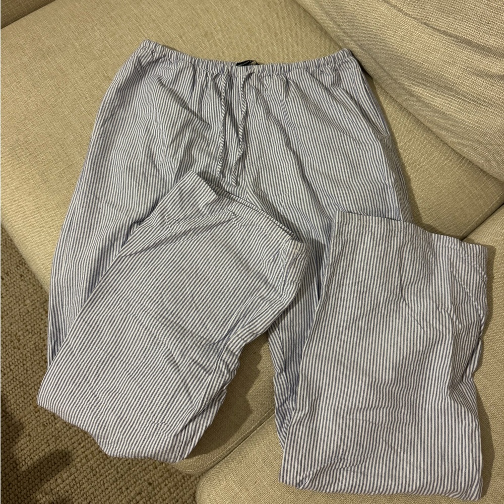 Brandy Melville navy/white stripe pants